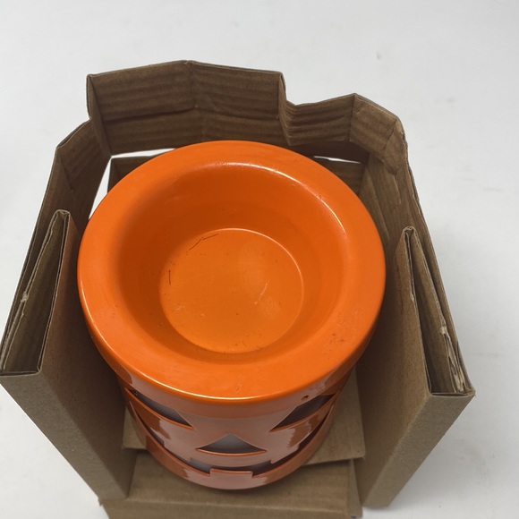 Tuscany Candle Orange Metal Pumpkin‎ Tabletop Wax Warmer - Picture 6 of 10